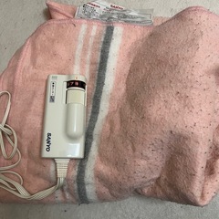 お譲り済み【無料・中古】電気敷き毛布