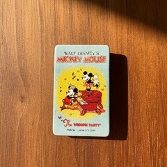 ミッキー ミニー 缶バッジ