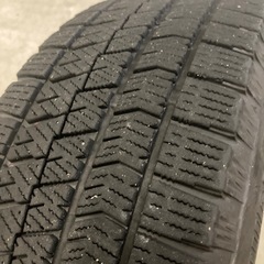 スタッドレスタイヤホイールの画像