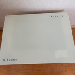 ガラス製プレート