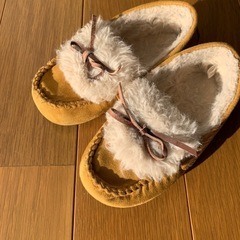 モコモコ靴　18cmの画像