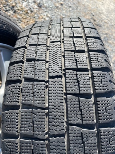 決まりました　限定お値下げ　トヨタ純正　アルミホイール　スタッドレスタイヤ　4本セット　195/65R15　アイシス　ヴォクシー　ノア