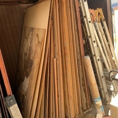 木材1本400円〜引取り限定の画像