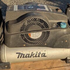 鹿児島発　マキタ　高圧・常圧コンプレッサーAC430XH の画像