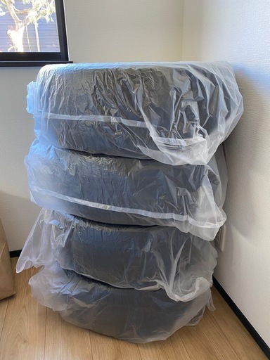 ※再値下げしました※【引取限定】2023年製スタッドレスタイヤ4本 18インチ