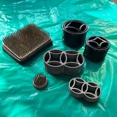 剣山【フラワーアレンジ・生け花など】