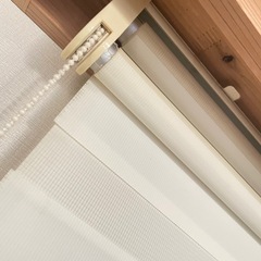 イルシオ 遮光 ロールカーテン 汚れ破れ あり 現状お渡し  　の画像