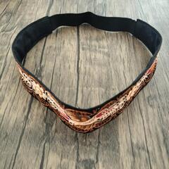 ペルーの刺繍ヘアバンドの画像