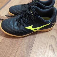 サッカー トレーニングシューズ 21.5の画像