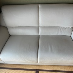 2.5人掛け　ソファー　白　中古　レザー　合皮　
の画像