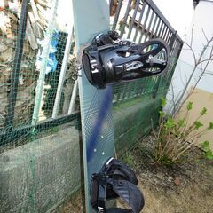 BURTONスノーボードを譲りますの画像