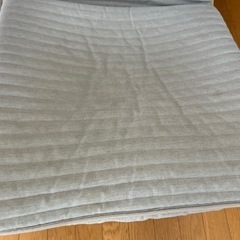 IKEA ハイバックソファの画像