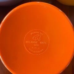 カラフル食器の画像