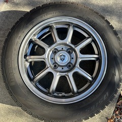 【美品】ピレリ スタッドレス 175/65R15  Lehrme...