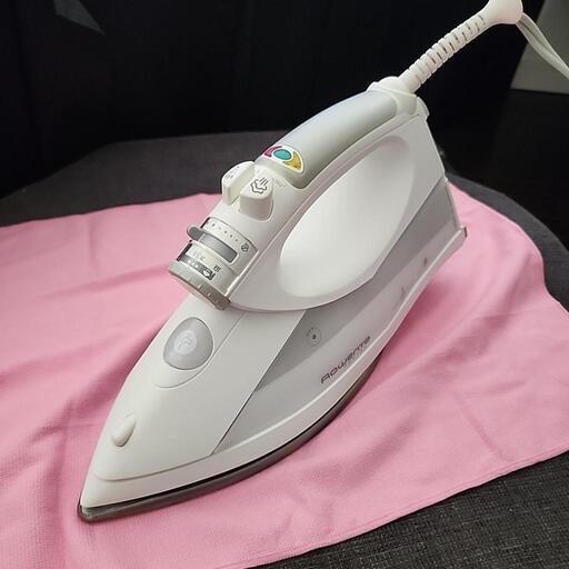 ROWENTA スチームアイロン