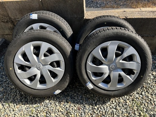 185/60/15 スタッドレスタイヤ