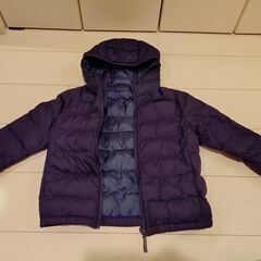 キッズ服　男の子 サイズ１２０　ダウンジャンパー１点（紺色）の画像