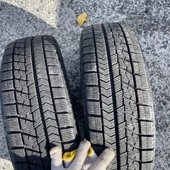 スタッドレスタイヤ 155/65R14 鉄ホイールの画像