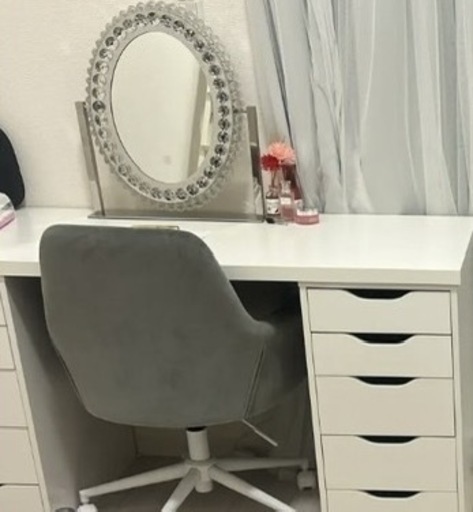 極美品！ドレッサー、デスク、チェアセット