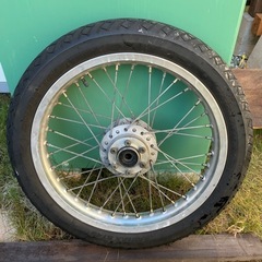 値下げ、ヤマハＳR400のフロントタイヤホイール