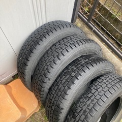 取引中　ダンロップ　 145/80-13ウインターマックスWM0...