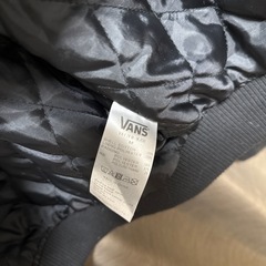 VANS 黒 スタジャン VA17FM-MJ08の画像