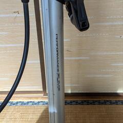 スポーツ自転車用空気入れの画像