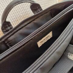 美品カバンの画像