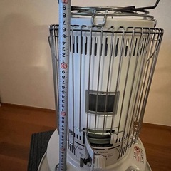 【21年製】石油ヒーターと20リットルの灯油入れ