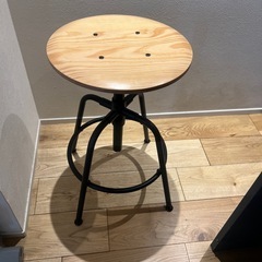 IKEA カウンターチェアの画像