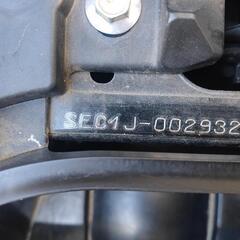 通勤通学に最適！トリシティ125　SEC1J　28168km 帝都ルーフ、ボックス付き。グリップヒーター、USB電源、バー 付けてますの画像