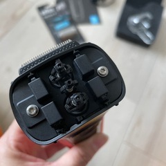 【中古】BRAUN シェーバー、【新品】替刃付の画像
