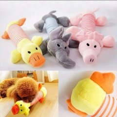 新品✨️ ペット 噛むおもちゃ 可愛いぬいぐるみ ブタの画像