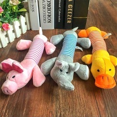 新品✨️ ペット 噛むおもちゃ 可愛いぬいぐるみ ブタの画像