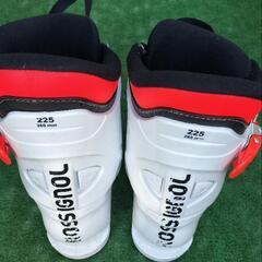 【4000円】キッズ（22.5センチ）ROSSIGNOL スキーブーツを安く譲ります♪♪♪の画像