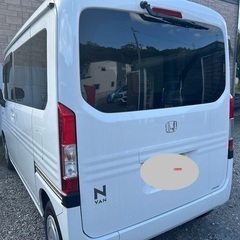 N-VAN  令和5年式　車検有　4000キロ　ナビTVバックカメラの画像