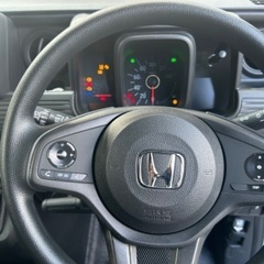 N-VAN  令和5年式　車検有　4000キロ　ナビTVバックカメラの画像