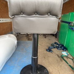 中古　バーチェア　一台の値段の画像