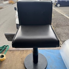 中古　バーチェア　一台の値段の画像