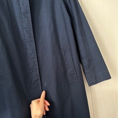 ローラアシュレイ　レインコート　ネイビー　紺色　ステンカラーコート　コットンの画像