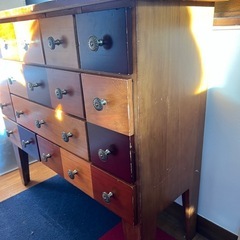 ウッドキャビネットの画像