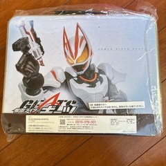 仮面ライダーギーツ　アタッシュケースの画像