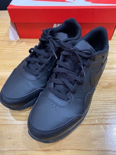 NIKE エアマックス　取引中