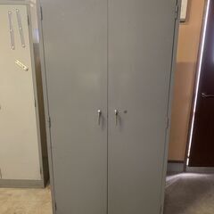 コクヨ　スチール書庫　（約）Ｗ８８ｃｍ　Ｄ３８ｃｍ　Ｈ１７８ｃｍ...