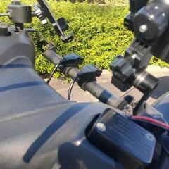 通勤通学に最適！トリシティ125　SEC1J　28168km 帝都ルーフ、ボックス付き。グリップヒーター、USB電源、バー 付けてますの画像