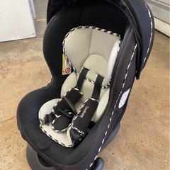 【美品】チャイルドシート