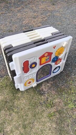ベビーサークル