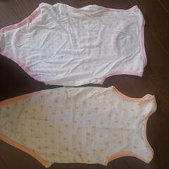 【ロンパース肌着】2点セット 90cm （UNIQLO/フジサキ）の画像