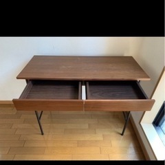 【12月21日から25日の間引き取り】パソコン作業向きデスクの画像