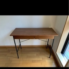 【12月21日から25日の間引き取り】パソコン作業向きデスクの画像